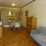 Appartement Cozy With Private Entrance *