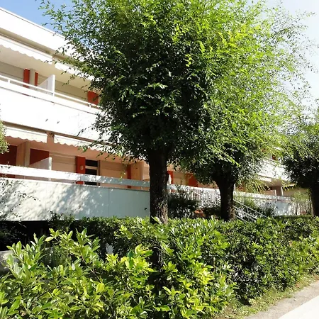 Appartement Cozy With Private Entrance Bibione